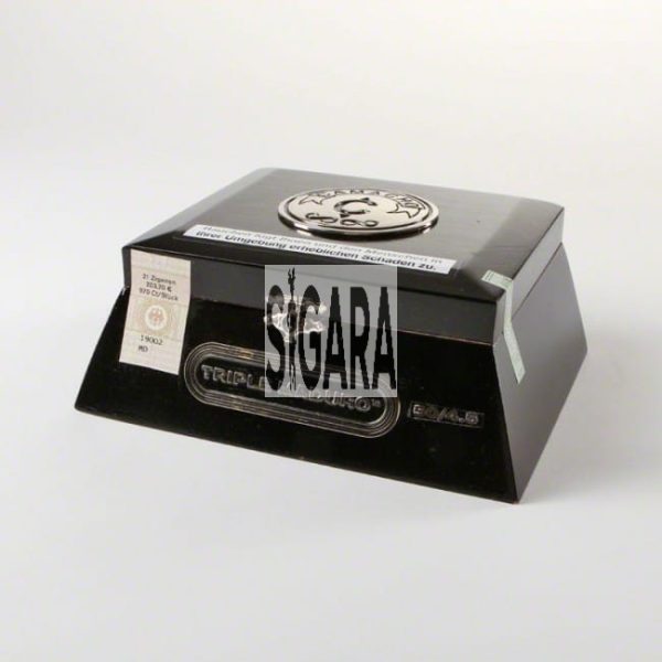 Camacho Triple Maduro Puro 21's