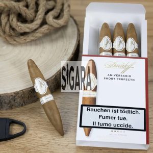 Davidoff Aniversario Short Perfecto Puro 4's Gift Pack Dominic